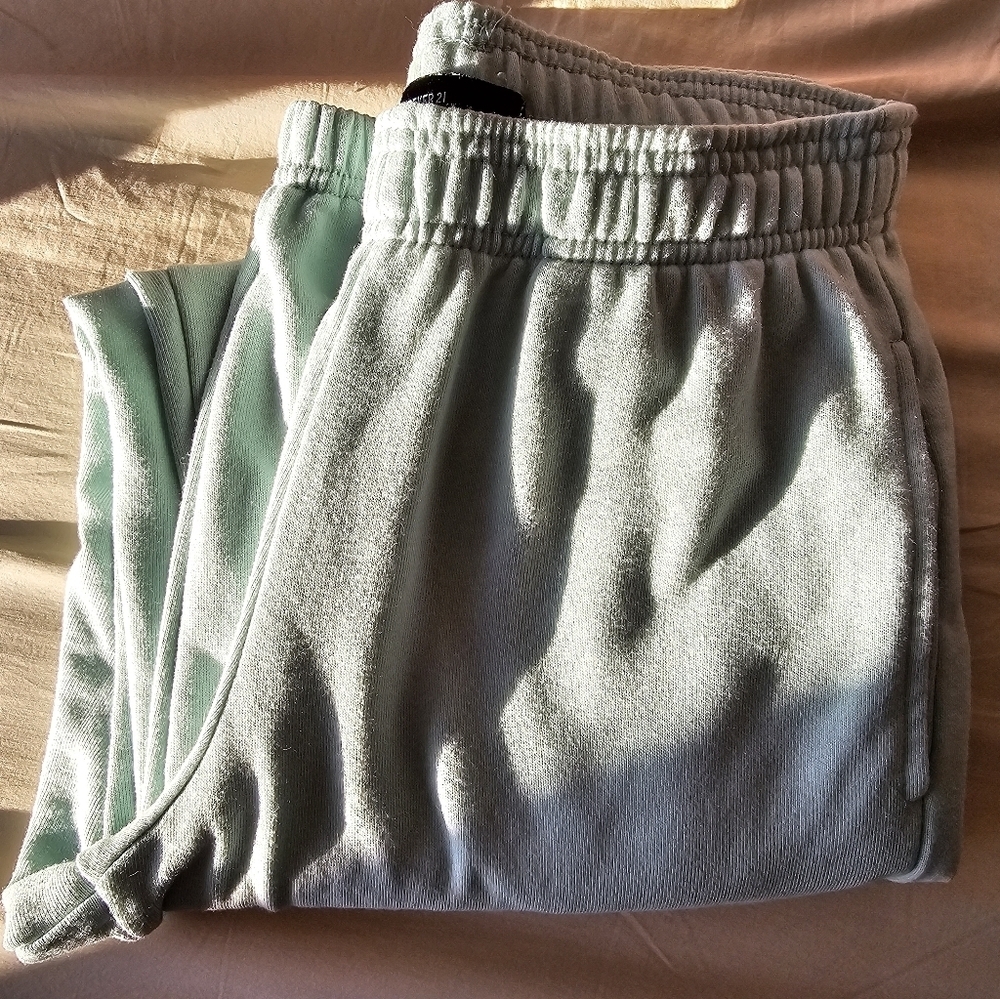 Forever 21 Mint Green Sweatpants